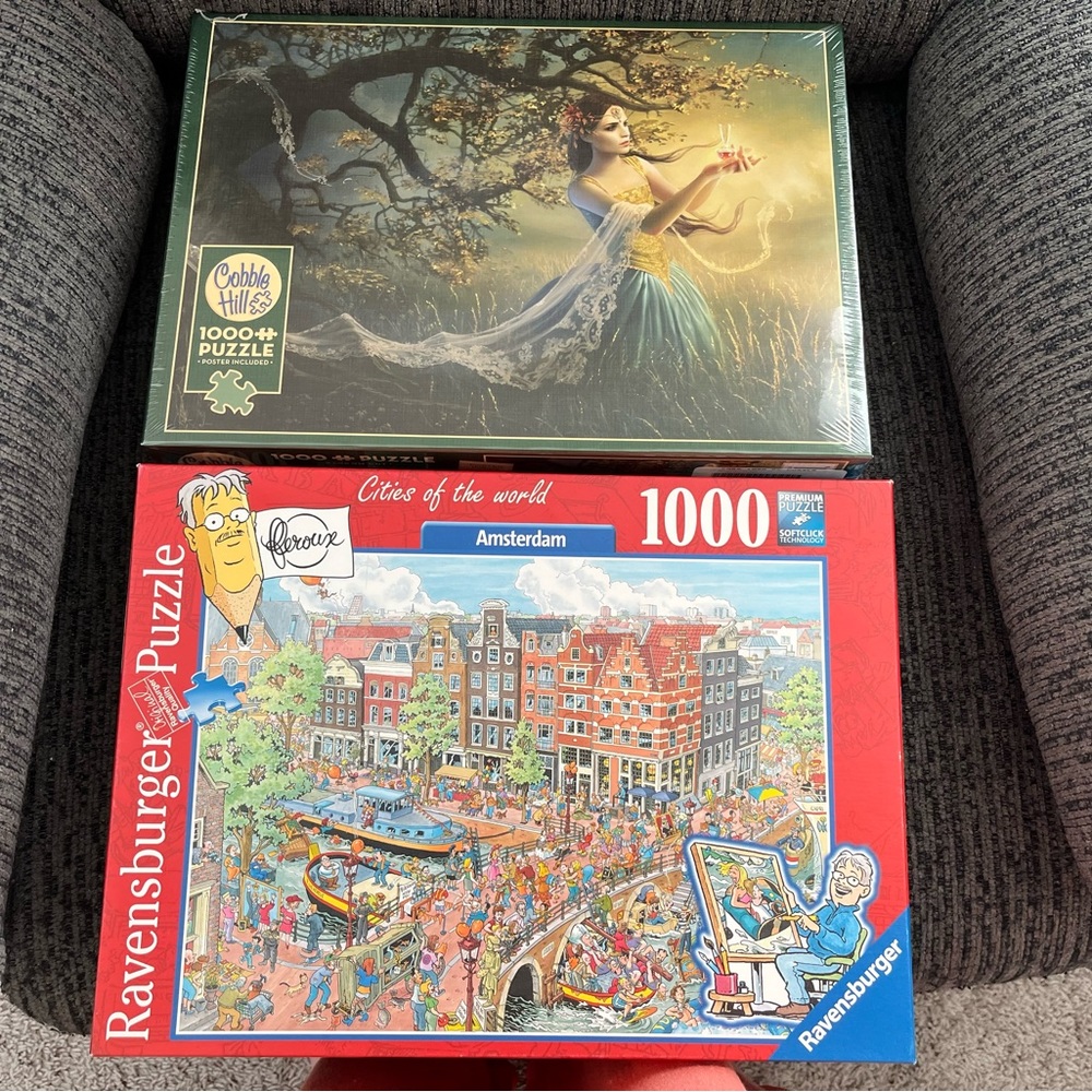 Revensburger and cobble hill 1000 Pcs Puzzle